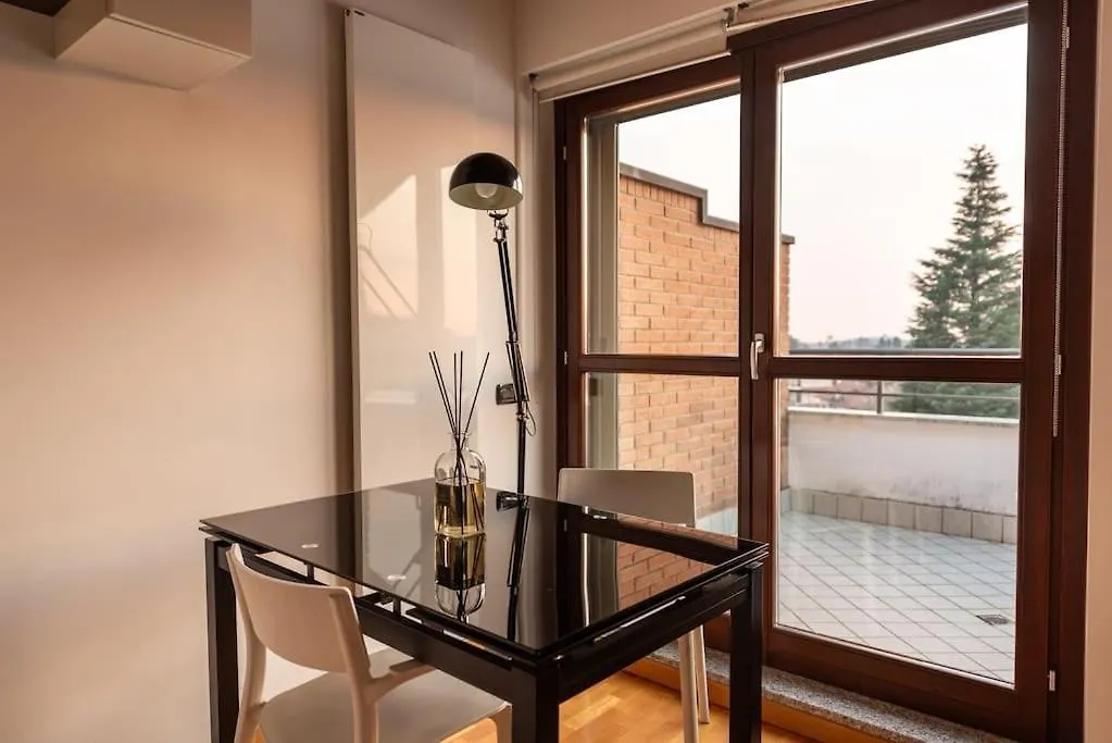 Attic Room Vicino Milano, Rho Fiera E Mxp Legnano